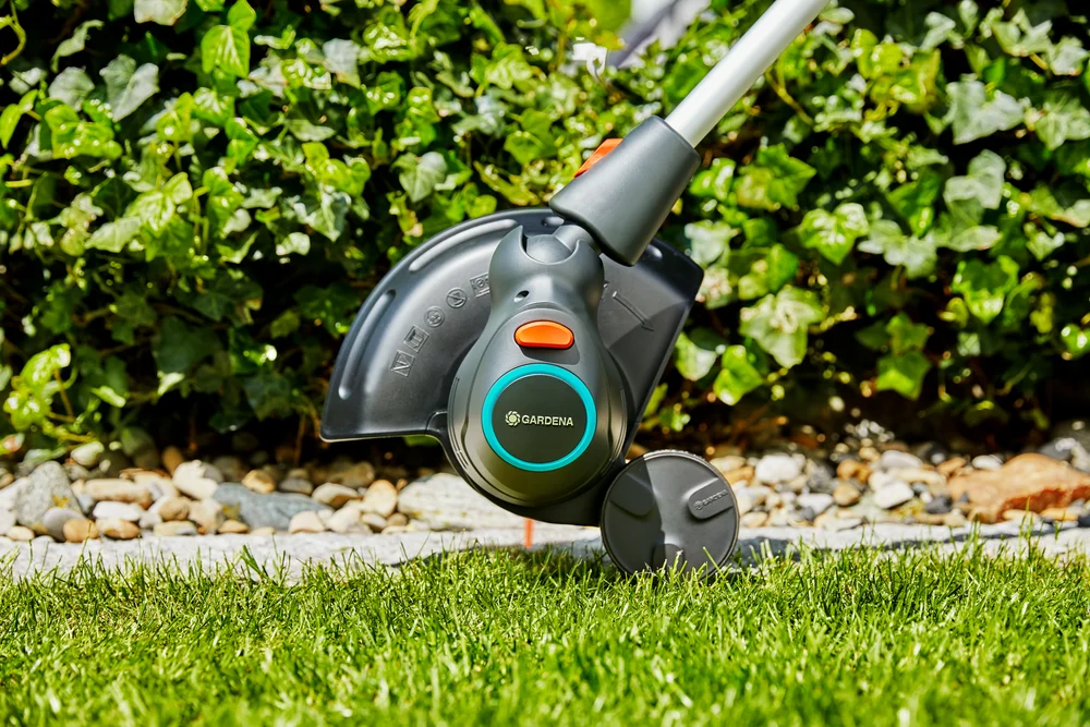 Coupe-bordures ComfortCut 23/18V P4A avec batterie – Gardena (vue 2)